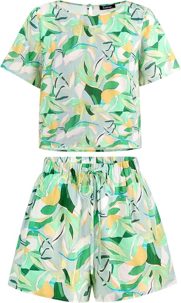PRETTYGARDEN Womens Short Sleeve Tops Tropical Vacation Outfits 2 Piece Sets for Women Summer Sho... | Amazon (US)