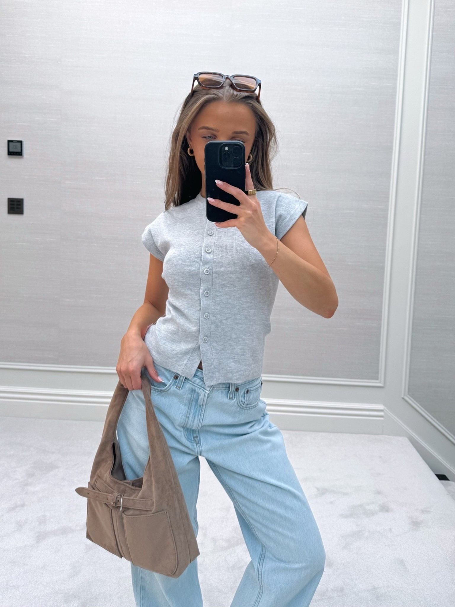 new in plt try on haul🌺✨

Pinterest style outfit inspo ideas summer spring TikTok casual easy basic neutral ootd wishlist faves petite pretty little thing grey button top T-shirt crop top button light grey 

#LTKuk #LTKspring #LTKpetite