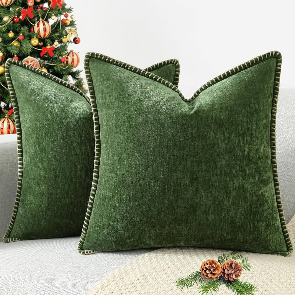 decorUhome Christmas Chenille Soft Throw Pillow Covers 18x18 Set of 2, Farmhouse Velvet Pillow Co... | Amazon (US)