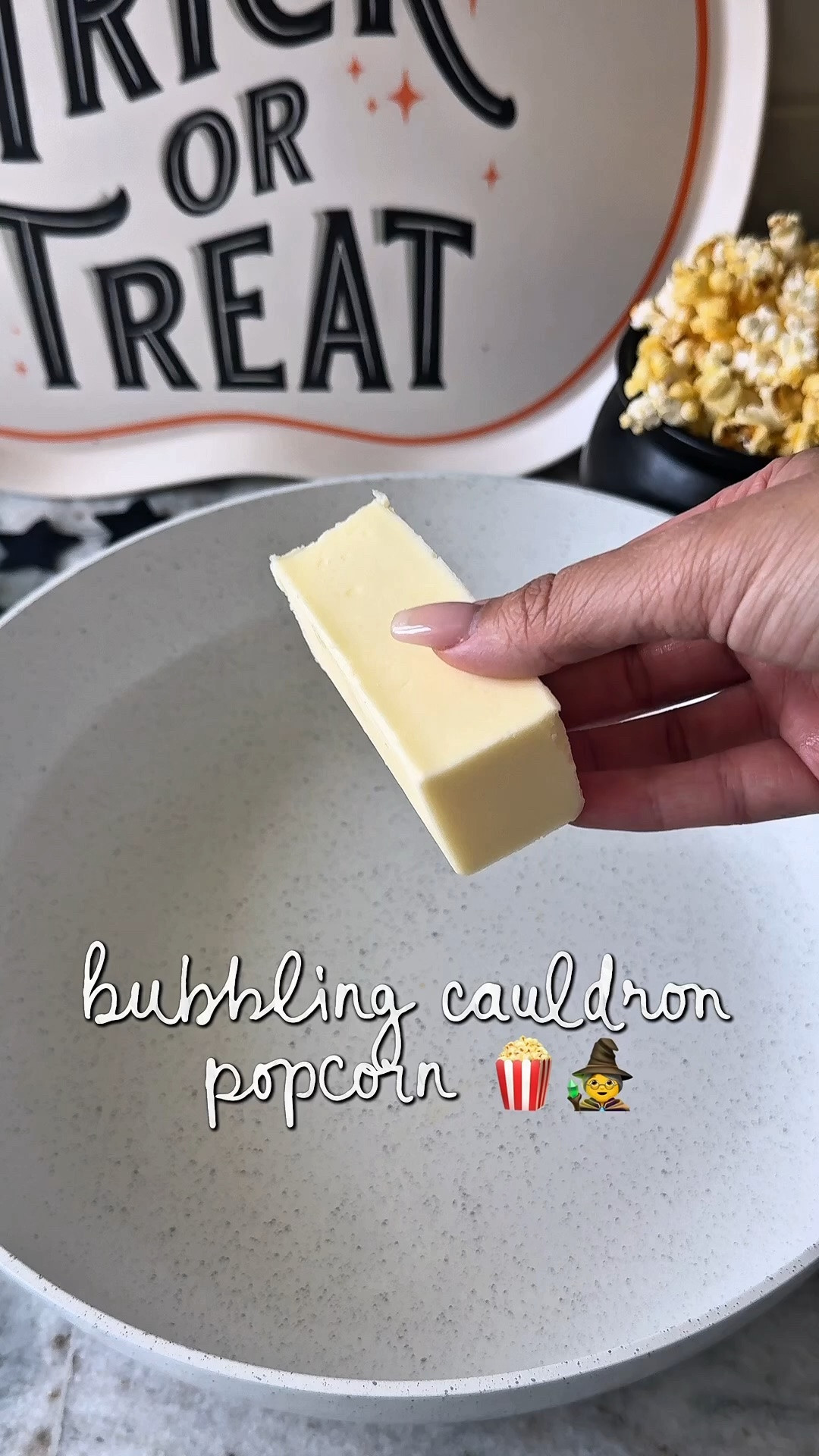the cutest bubbling cauldron popcorn for halloween! 🫧🍿💚

bringing this one back because it’s still one of my favorite easy halloween party ideas! i made gooey marshmallow popcorn, turned it witchy green + served it in these mini black cauldrons. 👻

PRO TIP: have everything ready before you start because once you add the marshmallow mixture to the popcorn you need to move FAST 😂 it’s best served right away while it’s warm + gooey!

i linked the mini cauldrons + everything you need to recreate the whole setup here! 🖤

SAVE this for your halloween party or spooky movie night! 🎃

#LTKSeasonal #LTKHome #LTKKids