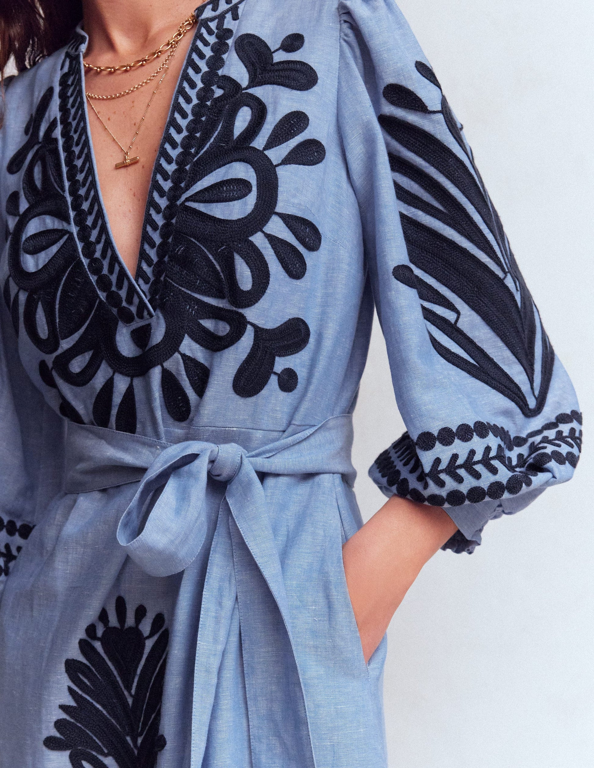 Octavia Linen Blend Dress-Embroidered Chambray | Boden (US)