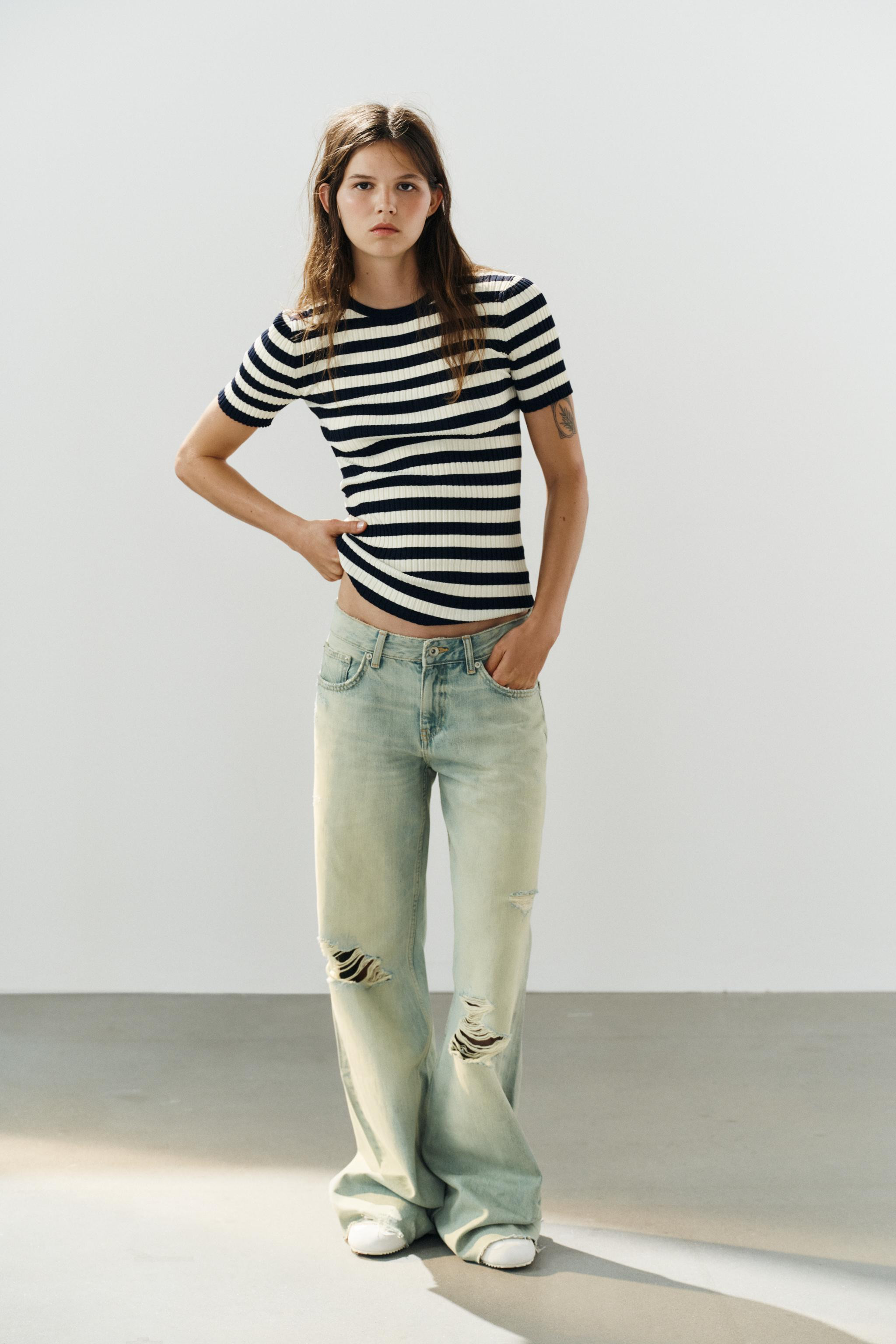 TOP AUS GERIPPTEM STRICK MIT STREIFEN | Zara DE