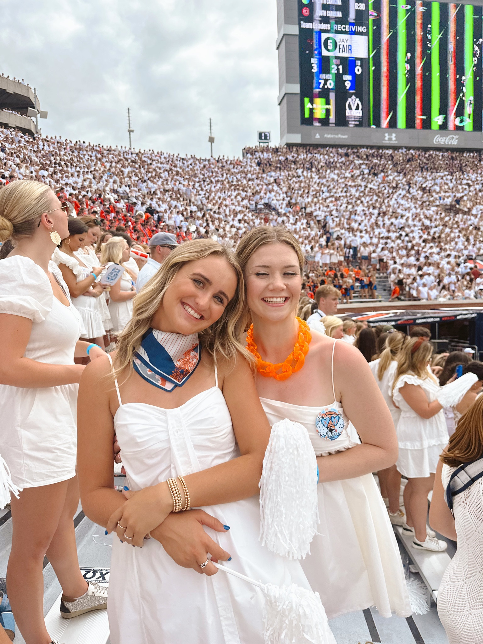 gameday details✨🏈🤍

#LTKstyletip #LTKSeasonal #LTKFind