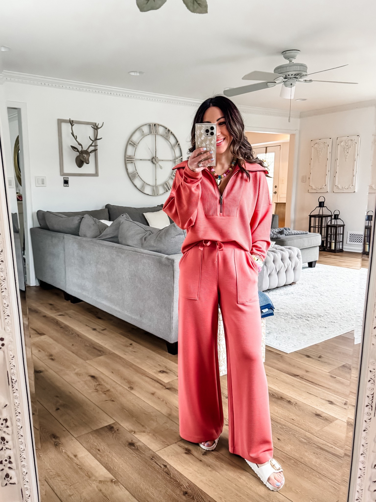 Copy the promo code for 20% off @Spanx. Wearing small petite pants. Small top.



#LTKSpringSale #LTKPetite #LTKOver40