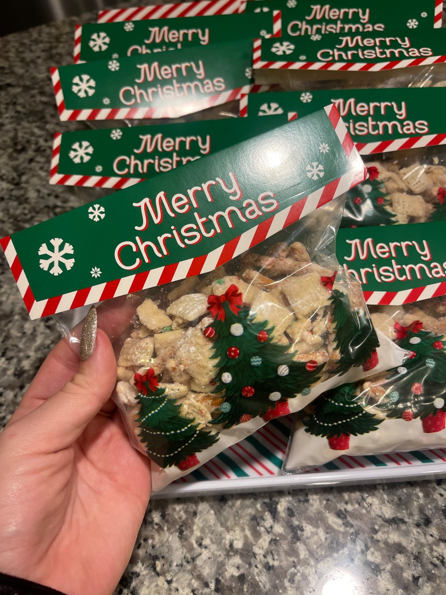 #LTKGiftGuide #LTKHoliday #LTKBake #LTKKitchen #LTKSeasonal #LTKFoodie 
