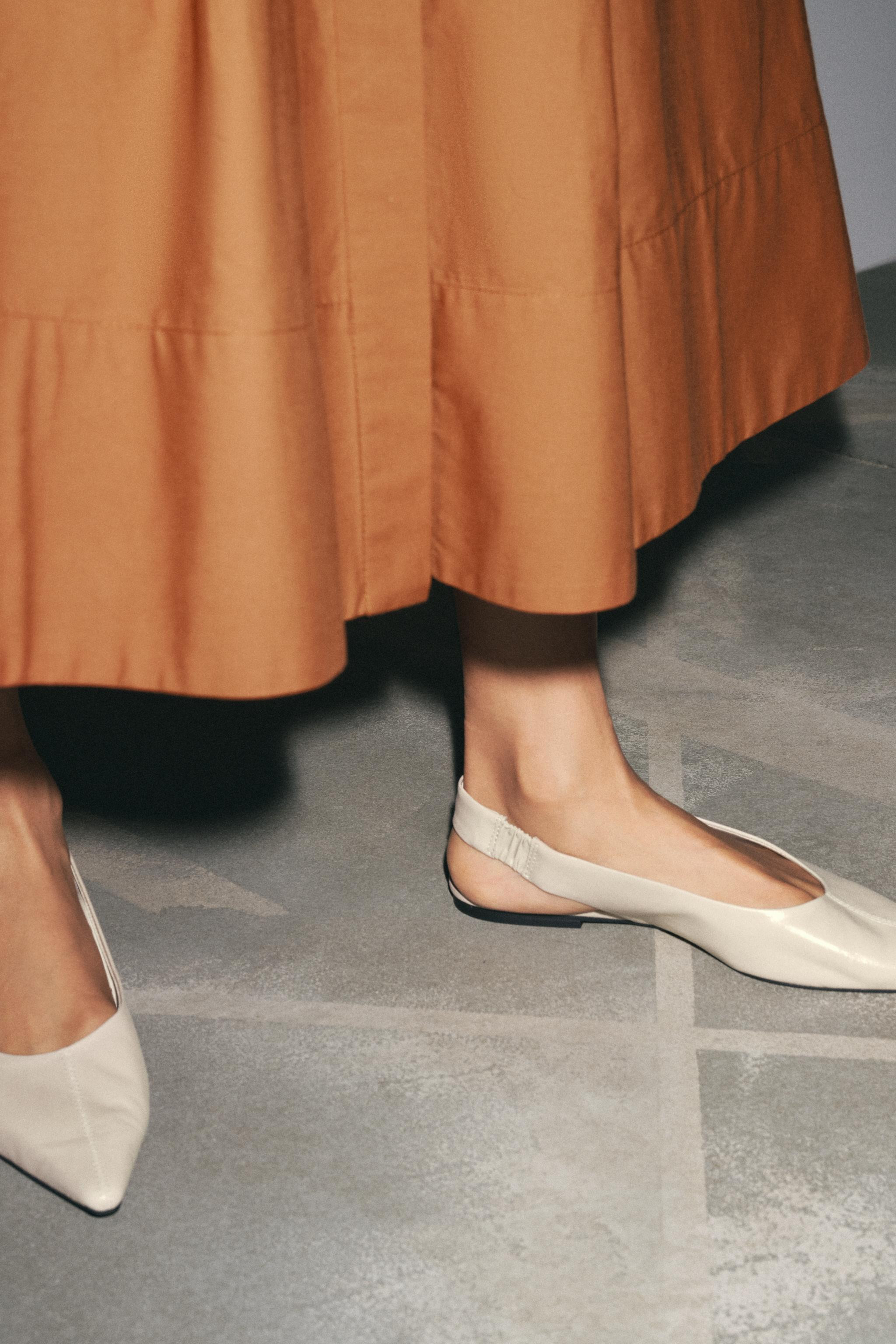 LEATHER SLINGBACK BALLET FLATS | Zara US