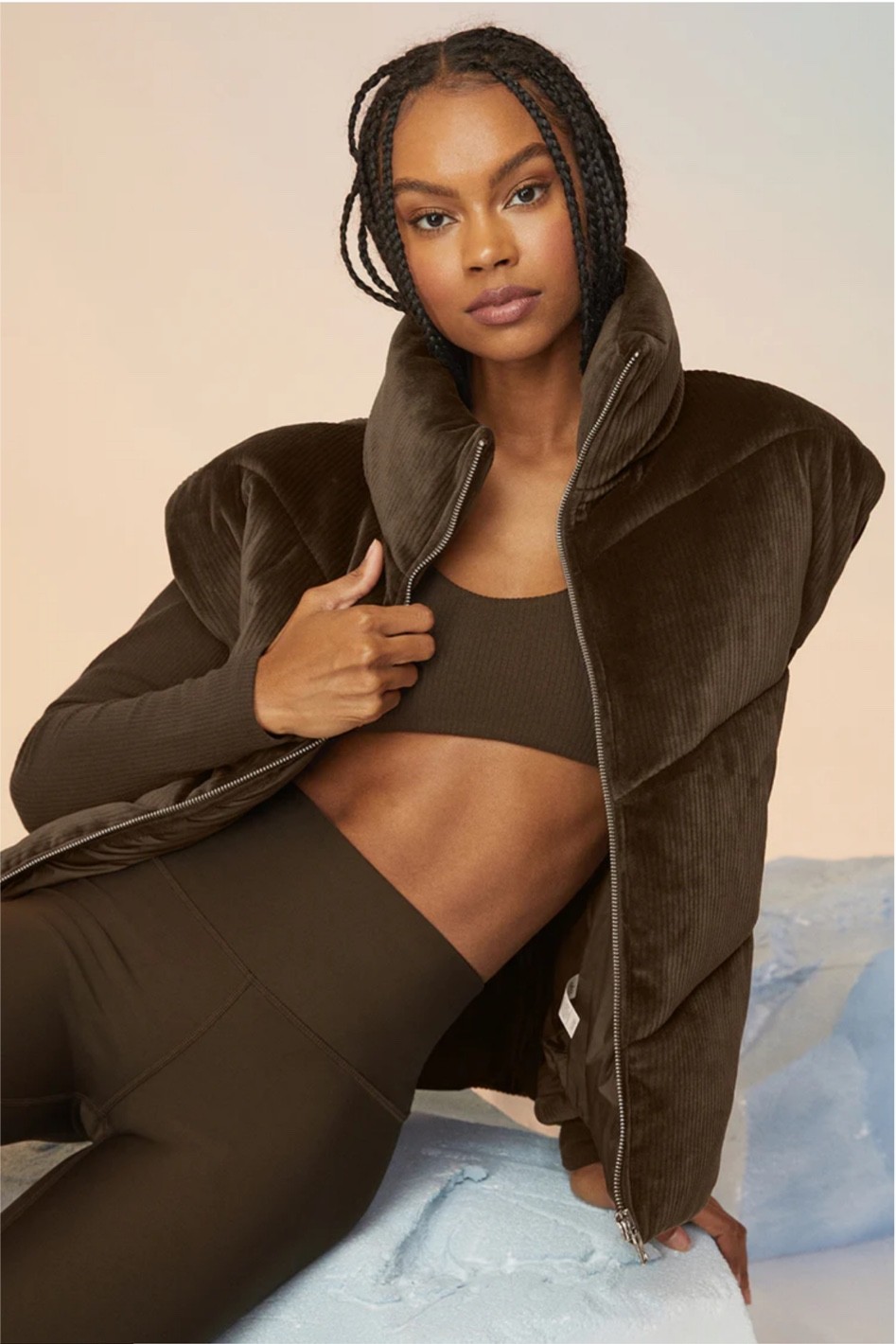 #vest #puffervest

#LTKHoliday #LTKtravel #LTKSeasonal