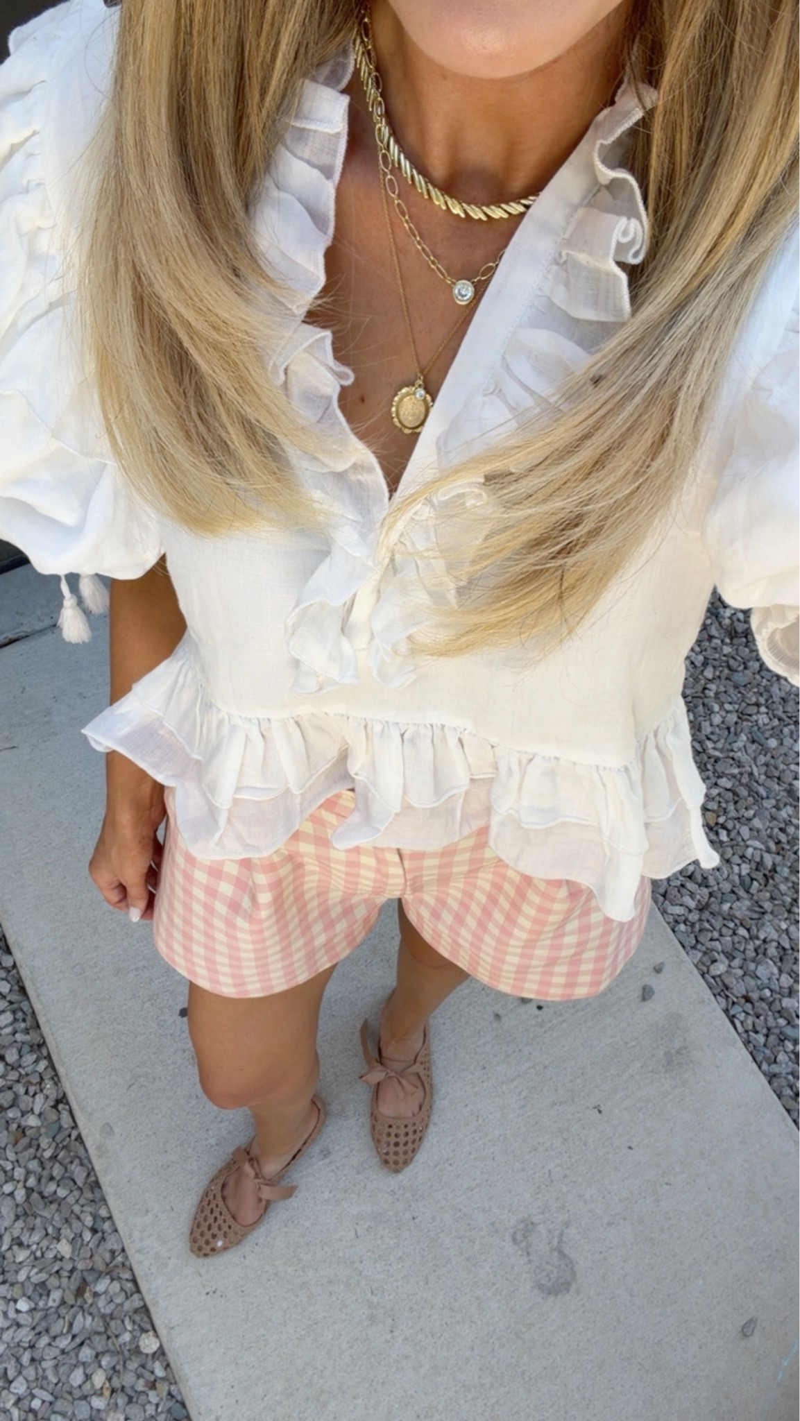 Todays look 🫶

#LTKootd #LTKgrwm #LTKmomlife