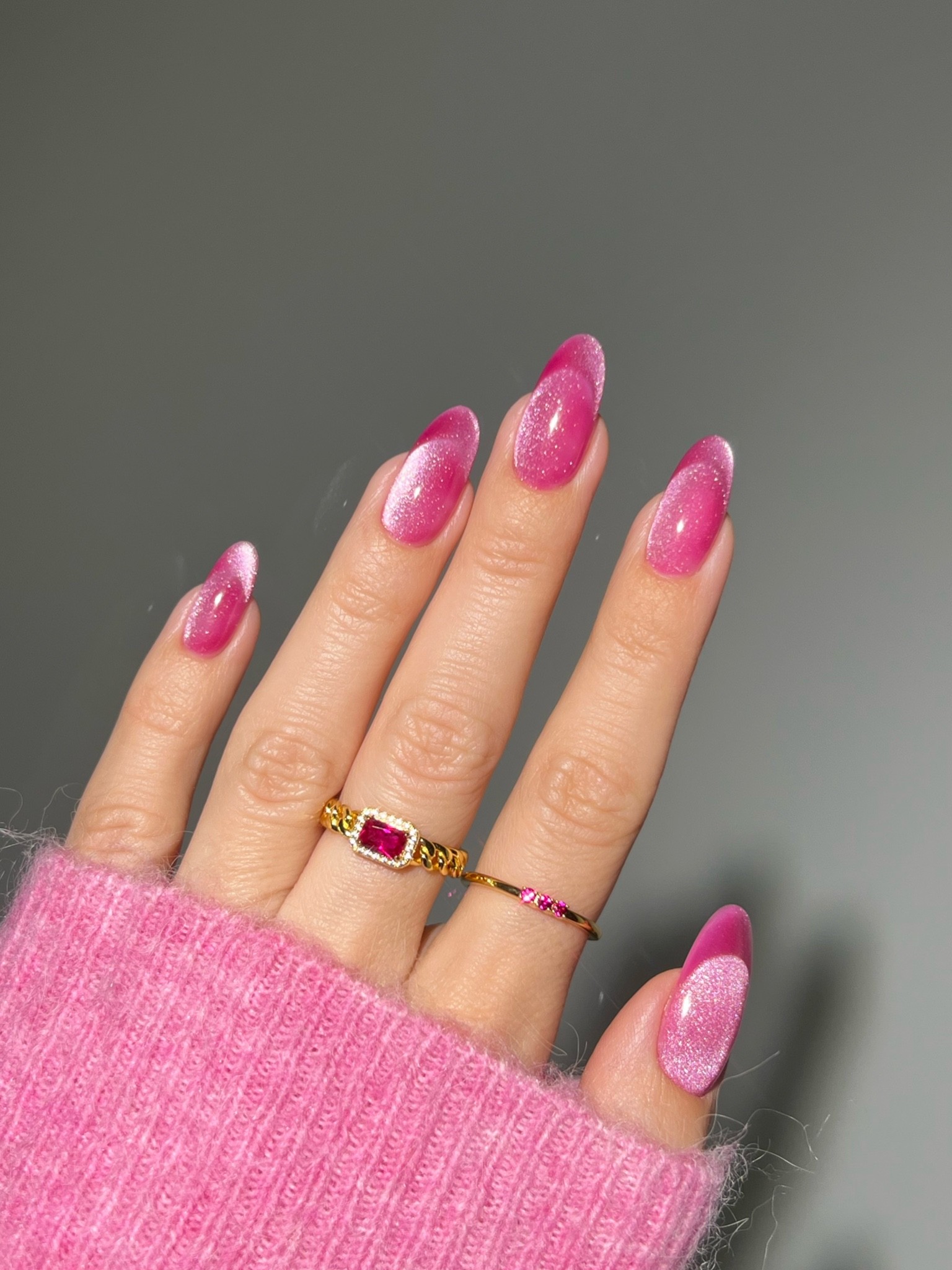 because pink is great for any szn 💖💅🏻 shade: 1274
Alternative- OPI mystic magenta or Meet across - 63

#LTKbeauty #LTKstyletip #LTKU
