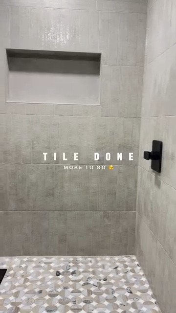 ✨ ORC Week 5 Update! @oneroomchallenge | @apartmenttherapy ✨

Catching everyone up….we’ve been hard at work renovating our master and guest bathrooms! To stay true to the critical path of the design, we had to demo the guest bath first, since we’re borrowing some space from there (and the linen closet) to expand the master.

The plumbing’s been moved, the walls are closed in, and as you can see…tiling is complete! 🙌

Next up: compound, texture, and paint… and then my favorite part… I’ll be installing the textured stone wall paneling 😍 Stay tuned it’s about to get really good!

#OneRoomChallenge #BathroomRenovation #DesignInProgress #HomeDesign #BeforeAndAfter #apartmentherapy #shophenley