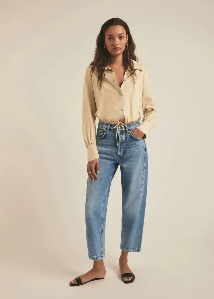 THE NIKKI MID RISE BARREL | Favorite Daughter