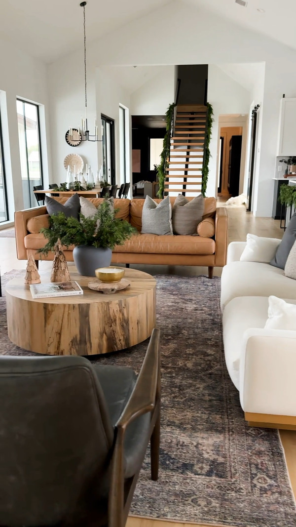 Holiday Living Room Inspo