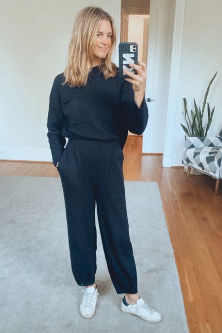 Casual outfit, everyday mom outfit, amazon outfit, joggers and sweater outfit, black outfit fall, cozy fall style, dupes 

#LTKstyletip #LTKfindsunder100 #LTKover40