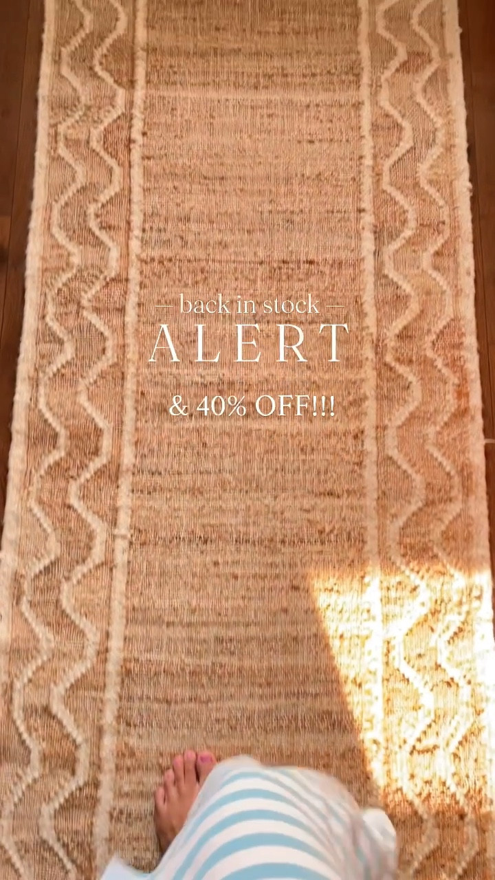 🚨Back in stock alert!!🚨 But already low selling fast!! 🏃🏼‍♀️Snag this gorgeous jute wavy/scalloped border runner for 40% OFF!! 🙌🏻🤍 

So so pretty in person and soft under foot, not itchy or scratchy at all 👏🏻👏🏻👏🏻
My MIL has it at her beach house and it’s BEAUTIFUL!! 😍

#coastaldecor #coastalgrandmother #coastalstyle #preppystyle 

Home decor
Coastal decor
Summer decor
Beach house
Scalloped decor

#LTKSummerEdit #LTKSaleAlert #LTKHome