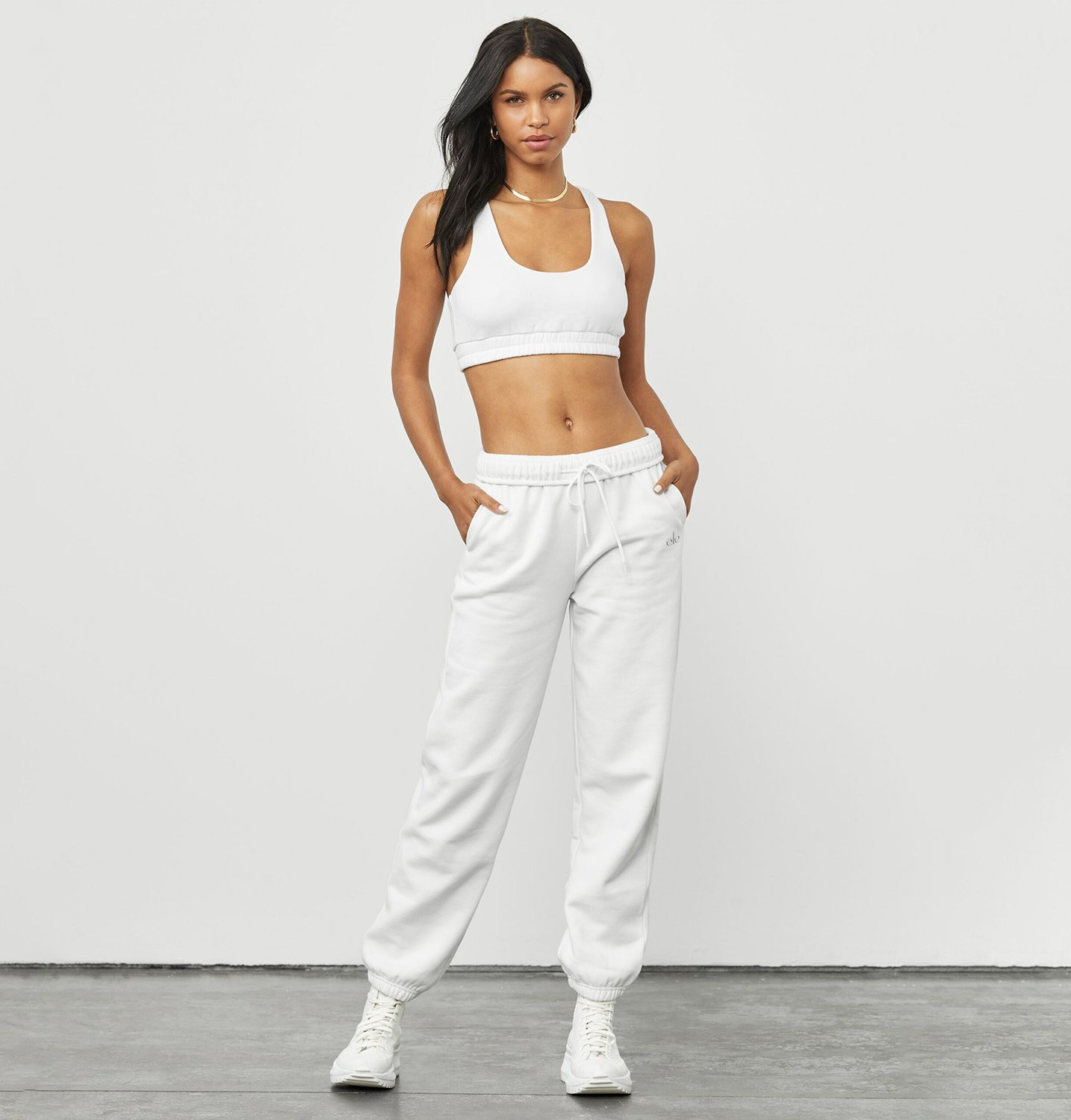 Scoop Neck Sweatshirt Bra | Alo Yoga (US)