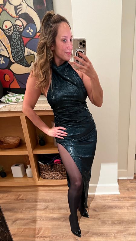How perfect is this halter sequined dress by Amanda Uprichard from Revolve? Paired it with a pair of Wolford black stockings and Louboutin’s classic black patent leather pump. Comment below and let me know your thoughts! 

#LTKHoliday #LTKparties #LTKSeasonal