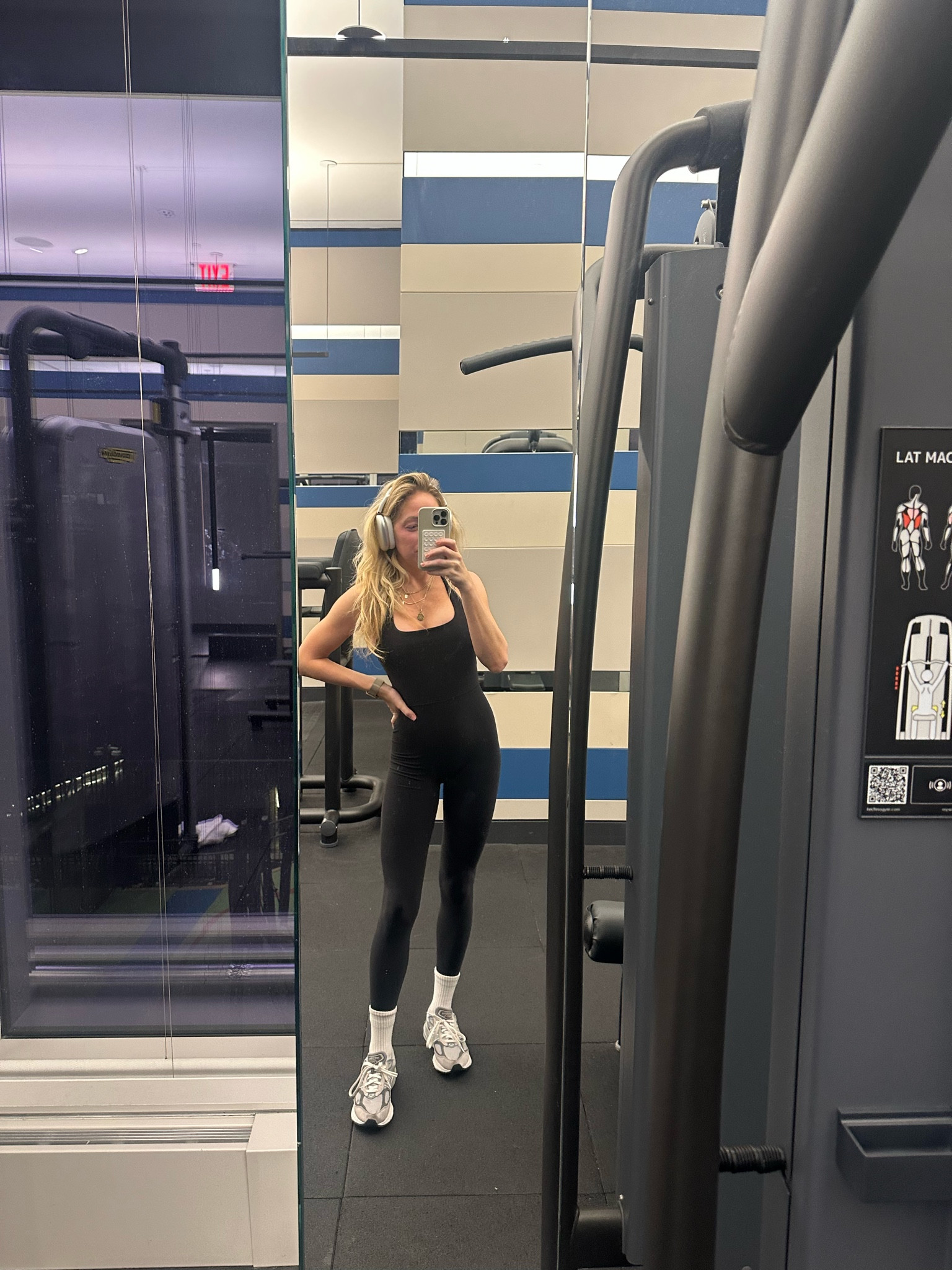 Wearing size XS jumpsuit for my workout today! Linked my sneakers, headphones, watch, everything b 

#LTKfitness