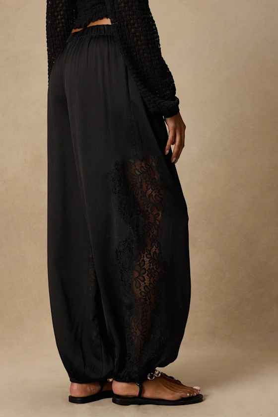 Evette Black Lace High-Rise Jogger Pants | Lulus