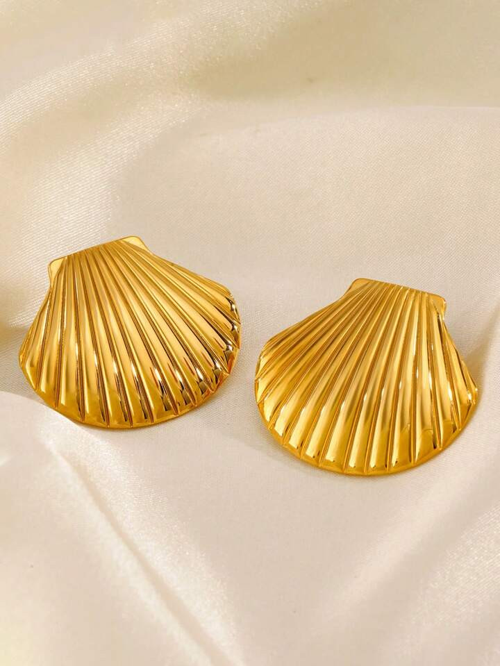 1pair Stainless Steel 18K Gold Plated Fashion Seashell Earrings For Beach Vacation | SHEIN