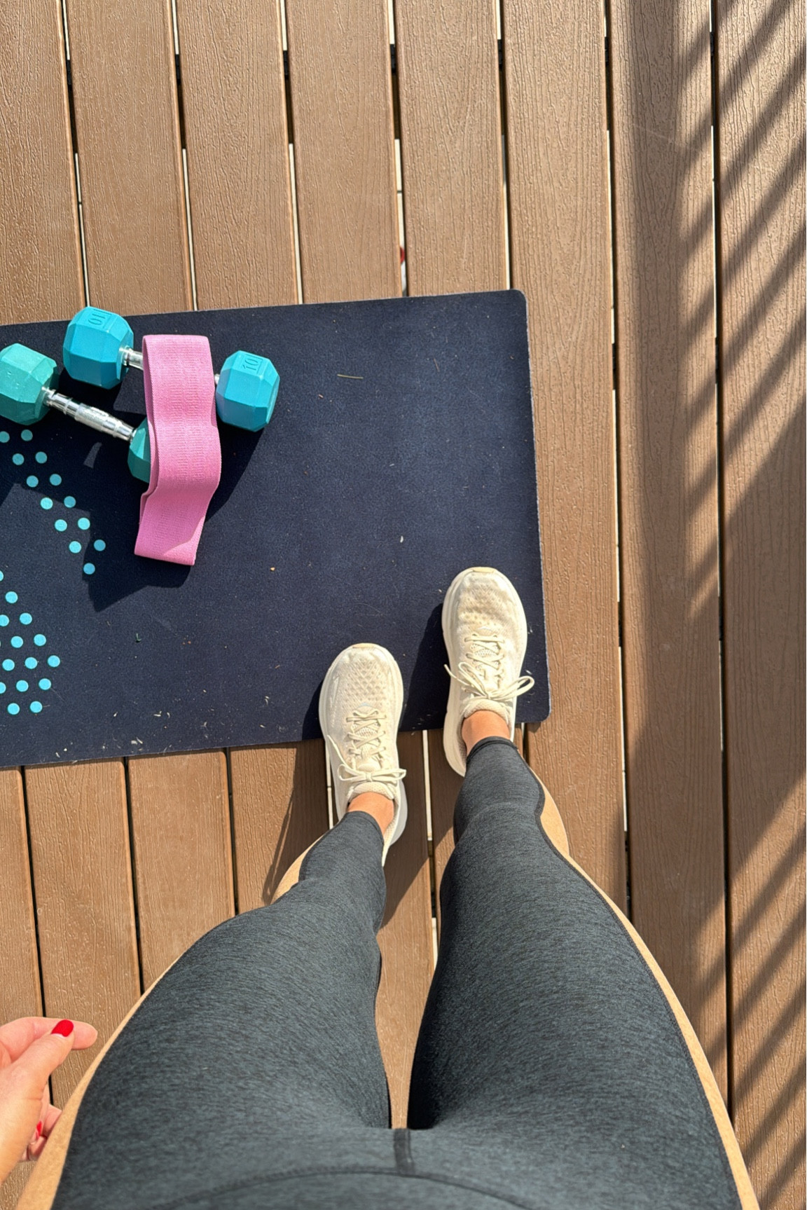 My favorite workout leggings (buttery soft) my go-to walking + workout sneakers!

wearing my tts small in these high rise leggings 

#LTKfitness #LTKover40 #LTKstyletip