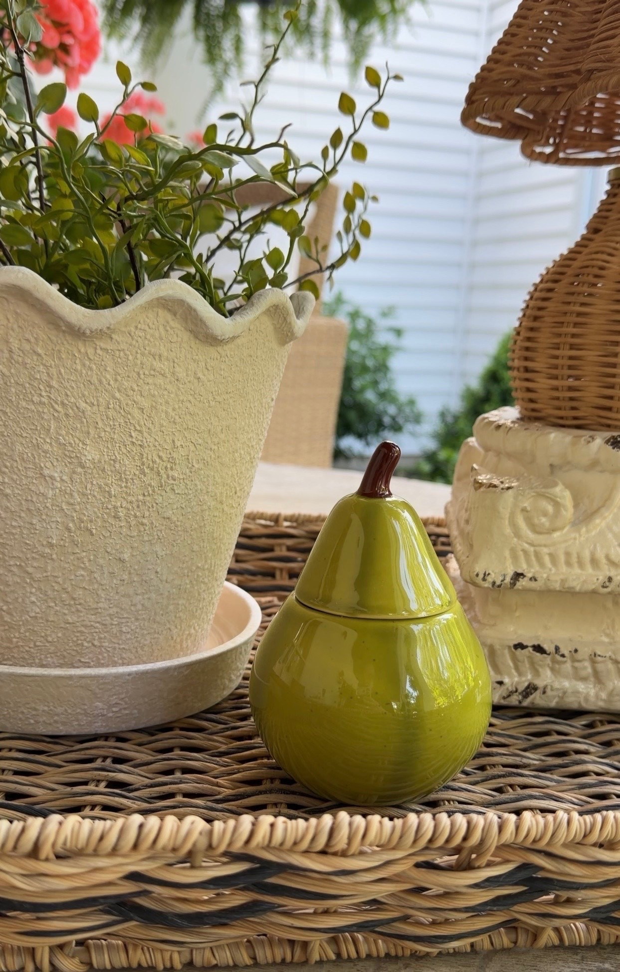 I love this pear candle from @Walmart. It was a great addition to my front porch Summer decor.

#LTKfoodie #LTKSeasonal #LTKHome