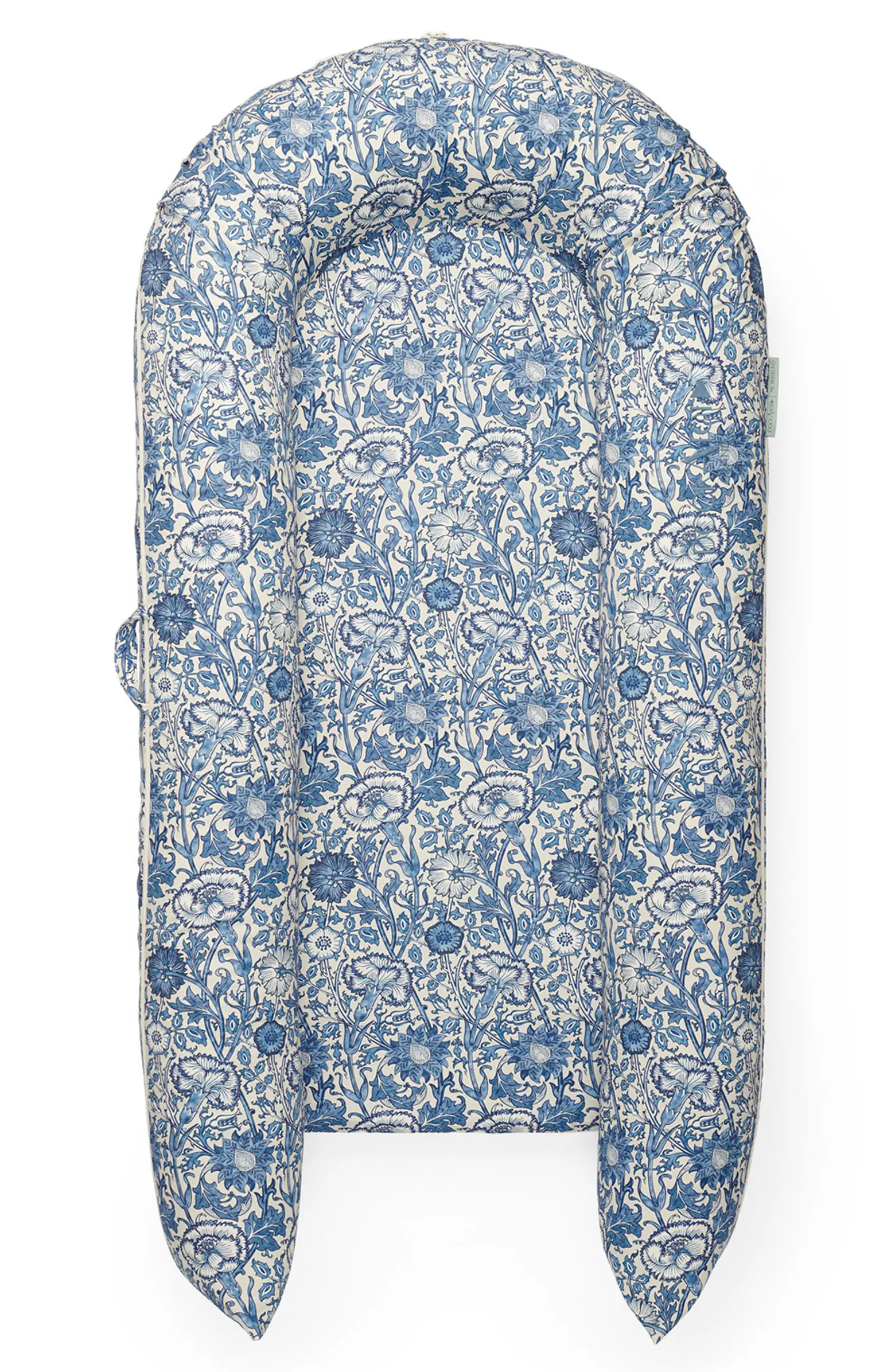 Grand Stage 2 Dock | Nordstrom