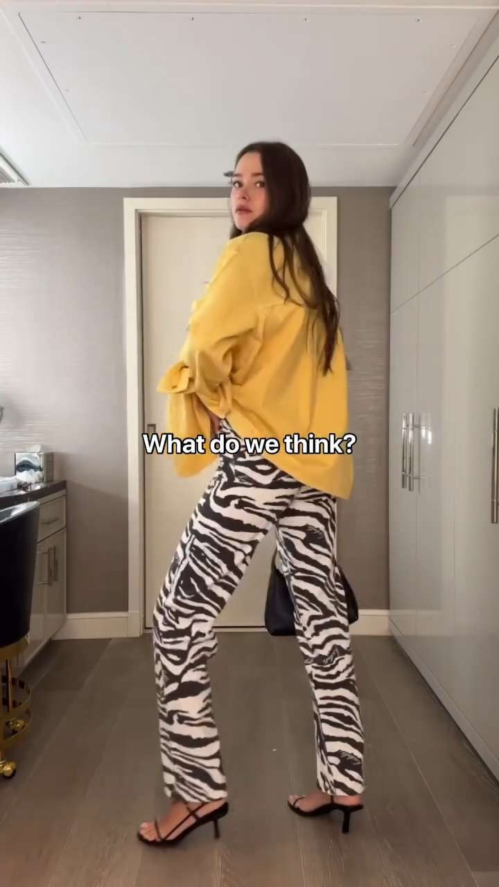 New city, new Valeria ✌🏻 

 #LTKStyleTip #LTKShoeCrush #LTKItBag