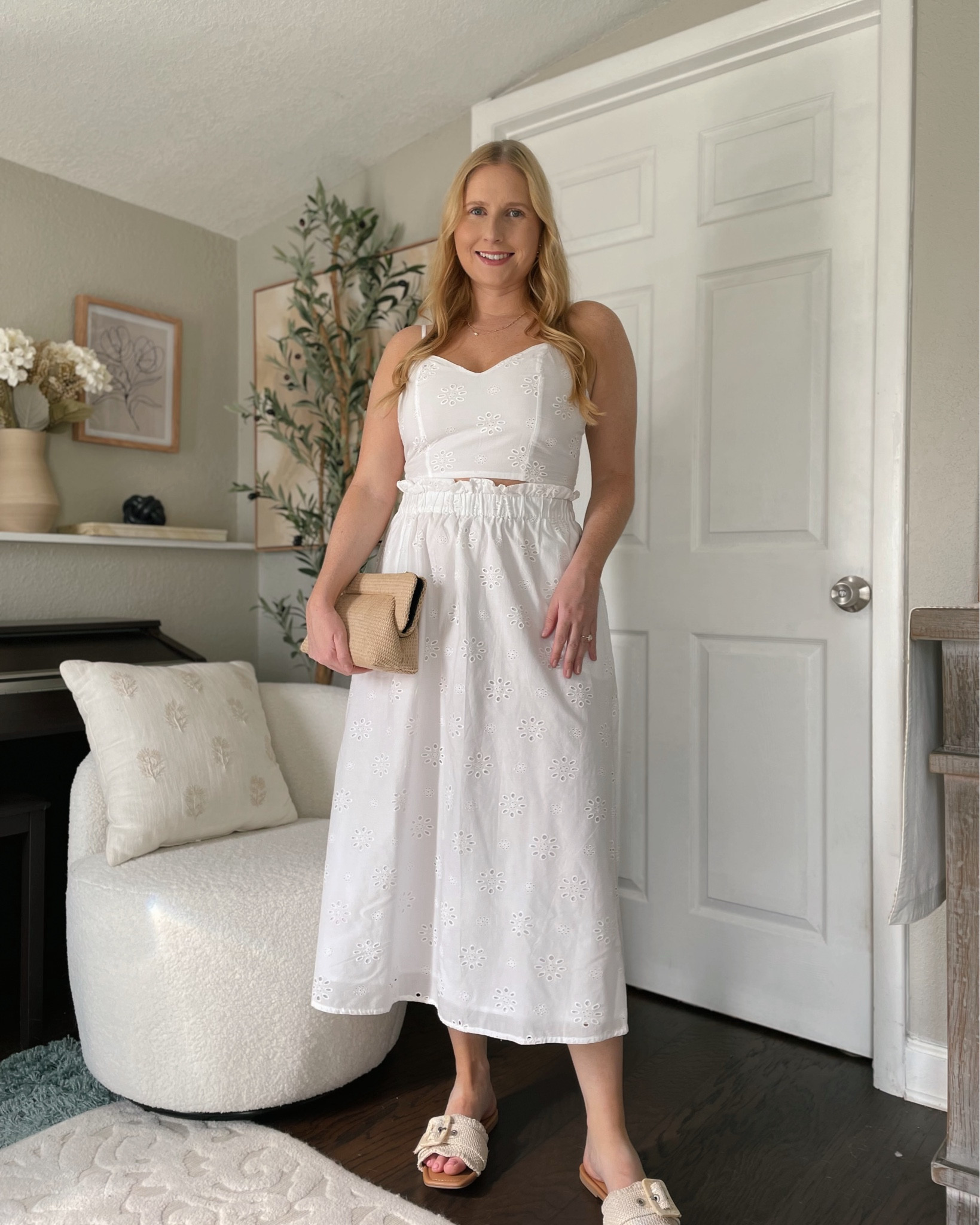 Top (medium)
Skirt (medium)

#LTKfindsunder50 #LTKmidsize #LTKshoecrush