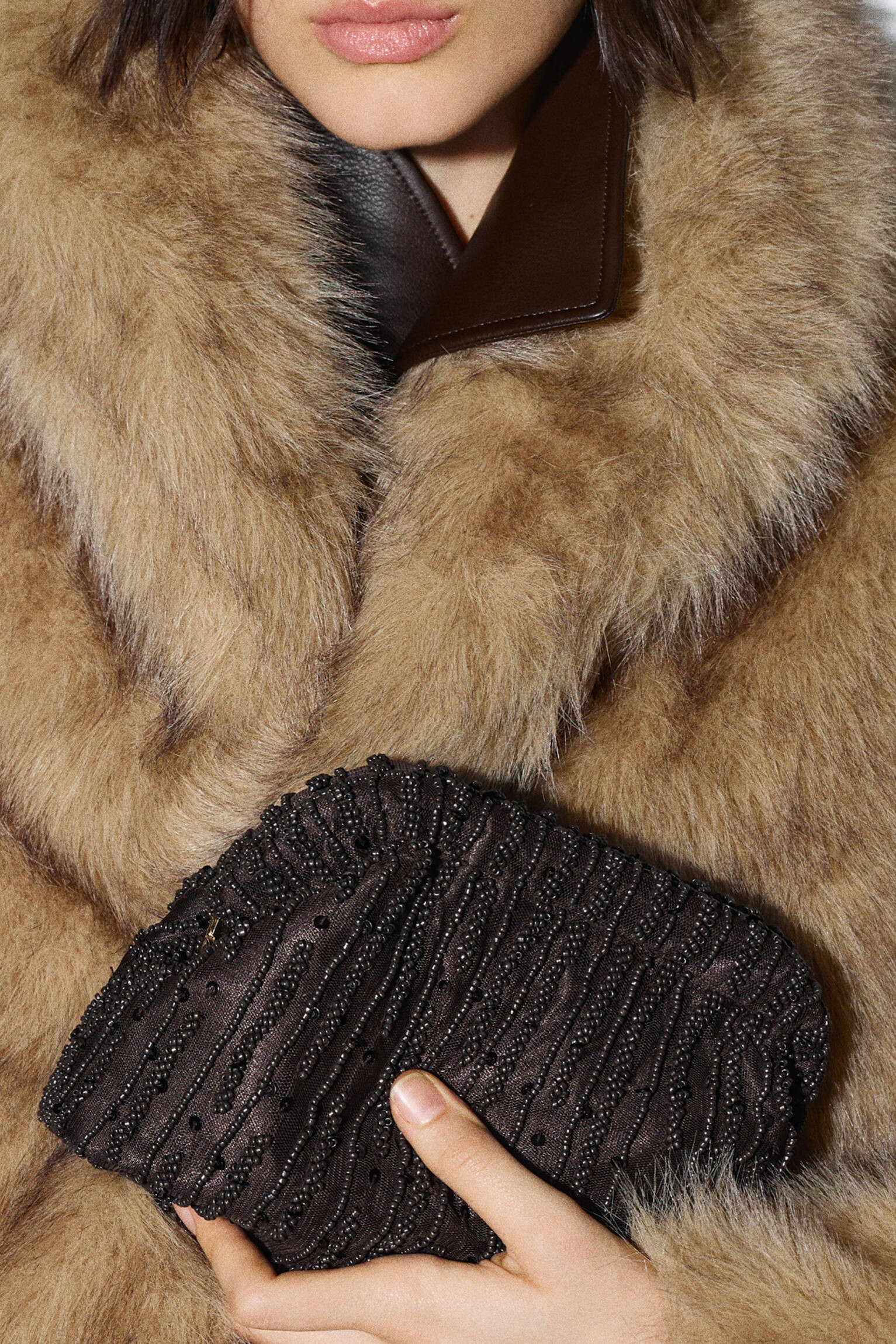 Perlen-Clutch - PULL&BEAR | PULL and BEAR DE