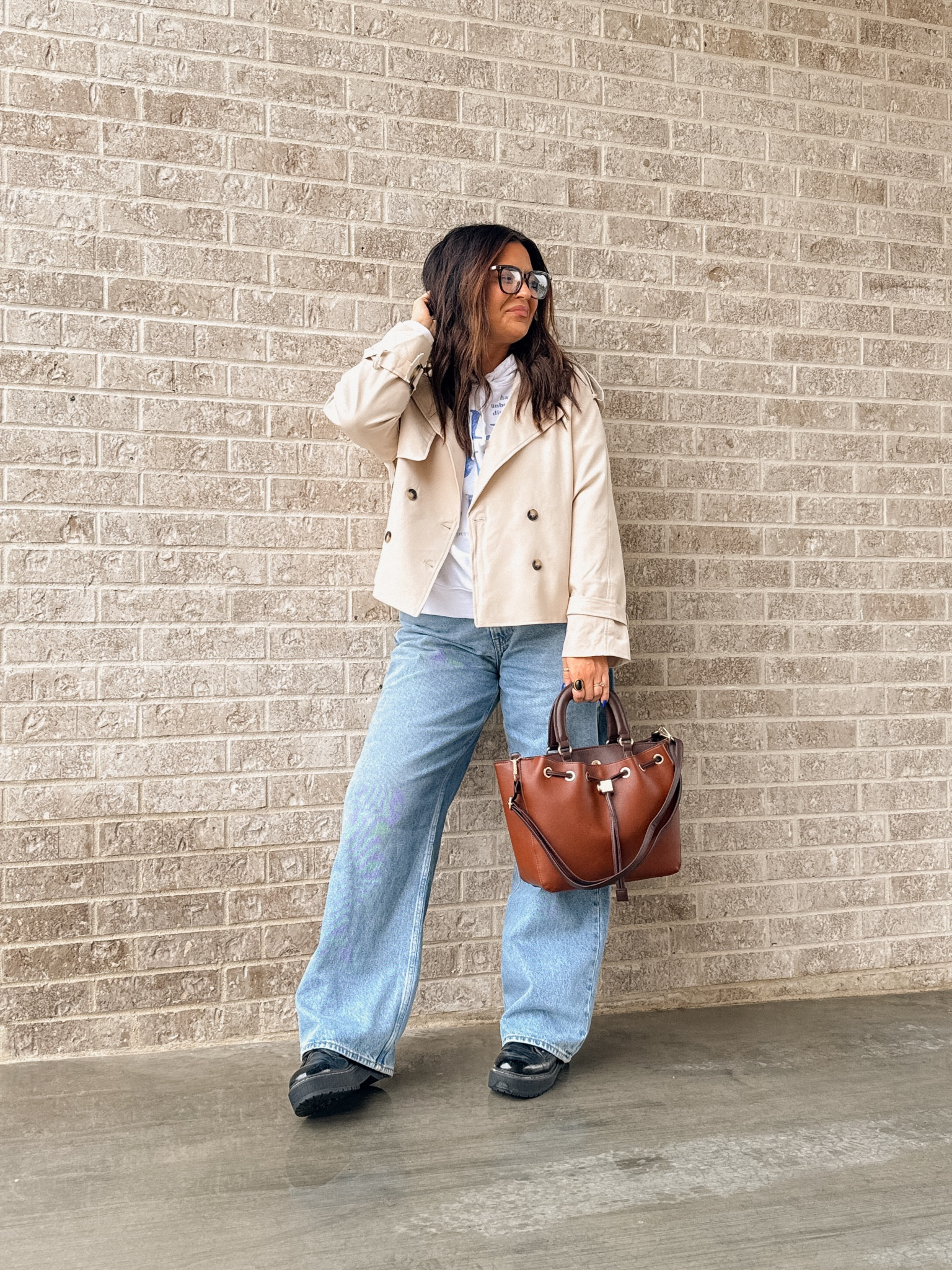 Rainy day fall outfit. 
This cropped trench 😮‍💨 : XL
hoodie: XL
Baggy denim: 32
Perfume is so good!


#LTKStyleTip #LTKMidsize #LTKFindsUnder50

#LTKFindsUnder50 #LTKMidsize #LTKStyleTip