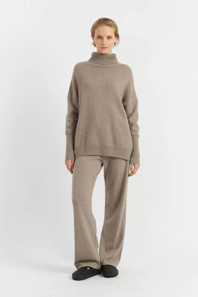 Soft-Truffle Cashmere Wide-Leg Pants | Chinti & Parker