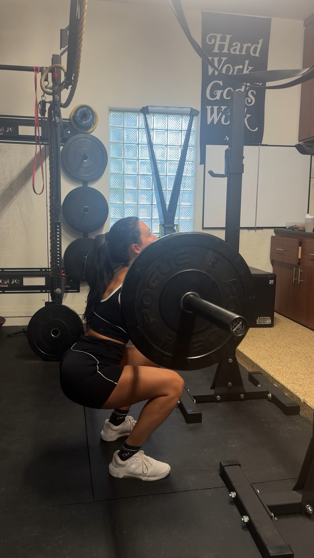 A Monday loves to see me coming! Sharing todays workout details 
Salt project set size small 
@adidas lifting shoes 
Electrolytes

#LTKdayinmylife #LTKmorningroutine #LTKfitnessgoals