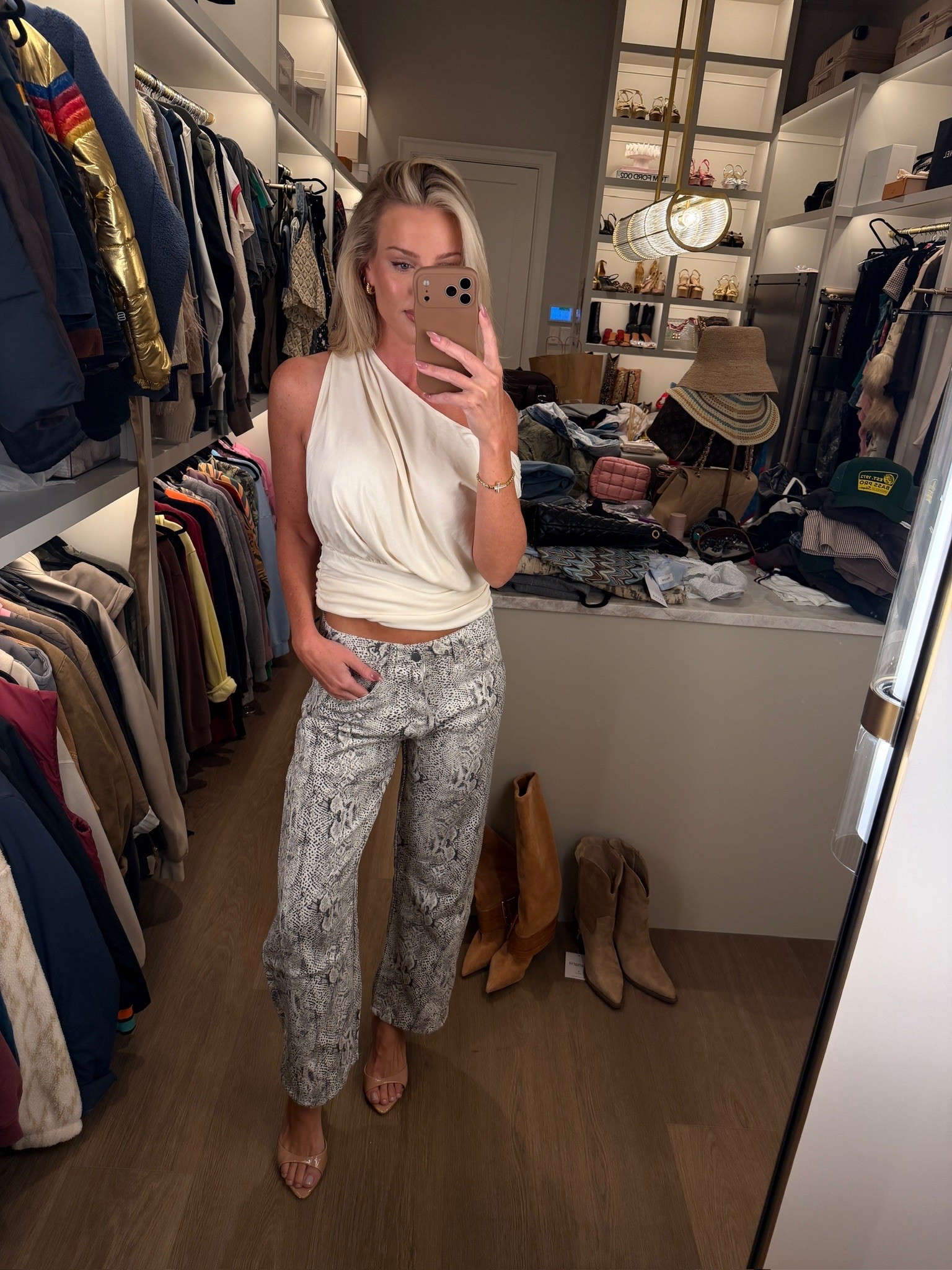 Wearing size Medium & I’m 5’9”

#walmartpartner @walmartstyle

#LTKootd #LTKgrwm #LTKstorytime