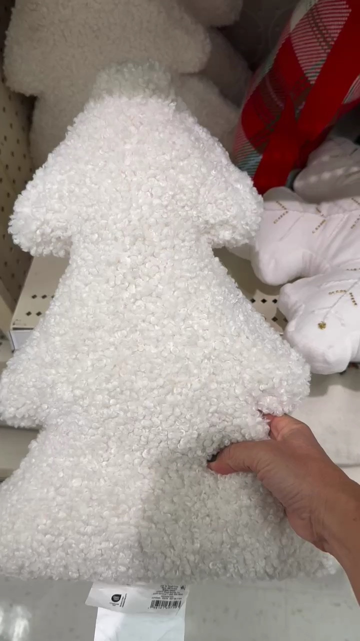 Holiday throw pillows 
Target finds
Tree pillow
Snowflake pillow 
Holiday Home decor on a budget 

#LTKHome #LTKSeasonal #LTKHoliday