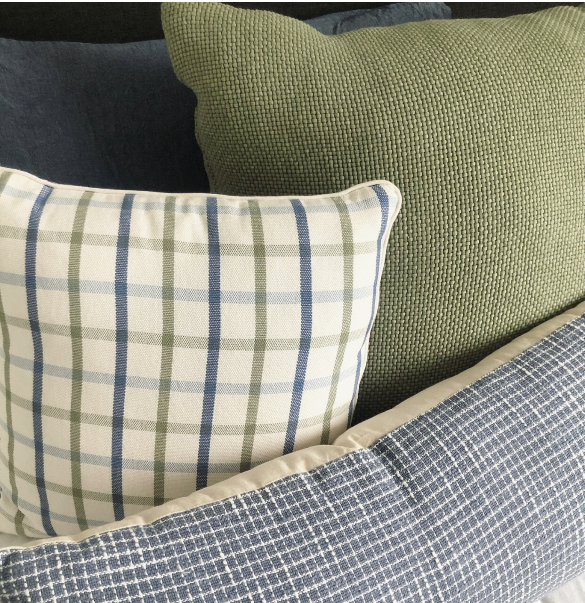 Sneak peek of my oldest son’s new bedroom items! These pillows are the cutest!

Boys room ideas, boys room design, boy room, boy room decor, kids bedroom designs, kids bedroom decor, navy bedding, design boards, home decor items, throw pillows

#LTKhome #LTKstyletip #LTKsalealert