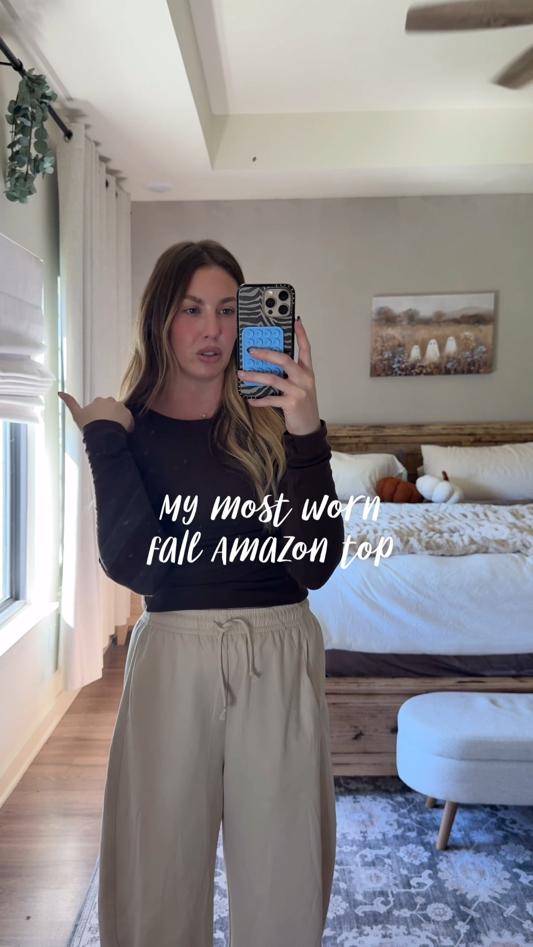 My most worn top from Amazon for the fall! I love boat necks for rectangle bodies because they brighten the shoulder line and balance out proportions. They look really good styled with wide leg pants, barrel, pants or loose fit pants, or even airline skirts. I’m in a small. ￼