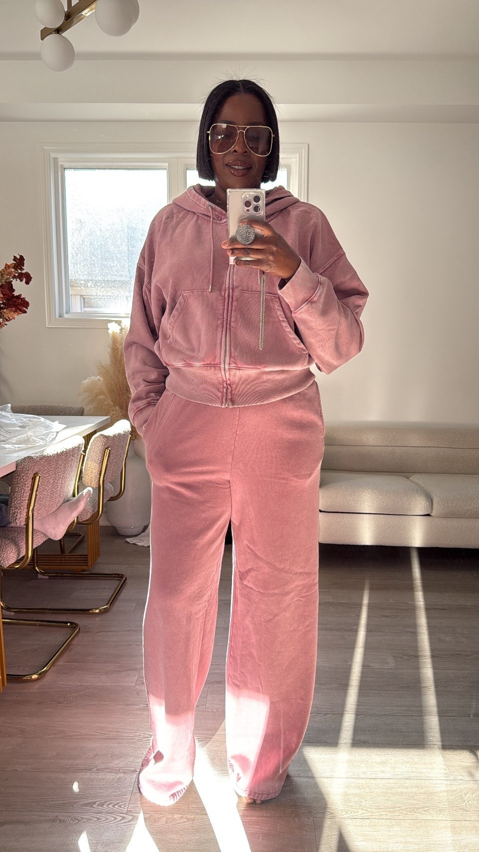 ✨ Cozy but make it cute ✨
This is the Vintage Soft Wide-Leg Set from GAP (zip-up hoodie + jogger). The fabric is plush, super soft, and perfect for lounging or running errands in style.

I’m 6ft tall and wearing an L Tall for reference, tall girl friendly ✅

Linked on my LTK so you can shop it directly 🤍

#LTKcurves #LTKcanada #LTKstyletip