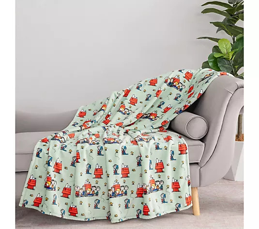 Berkshire 55x70 Peanuts 75th Anniversary Plush Throw - QVC.com | QVC