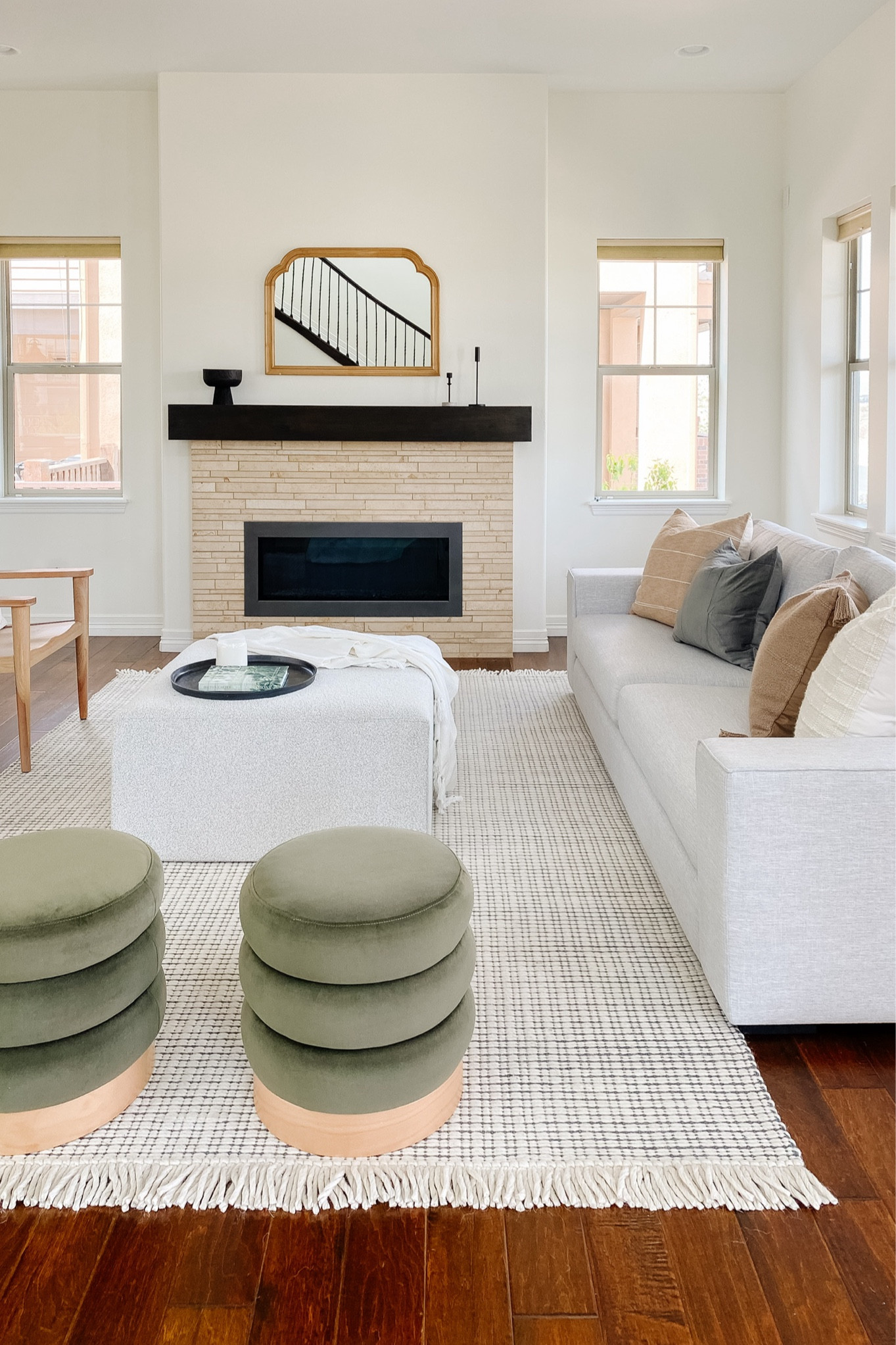 The pop of green is giving us all the Spring feels! 

#LTKstyletip #LTKhome #LTKU