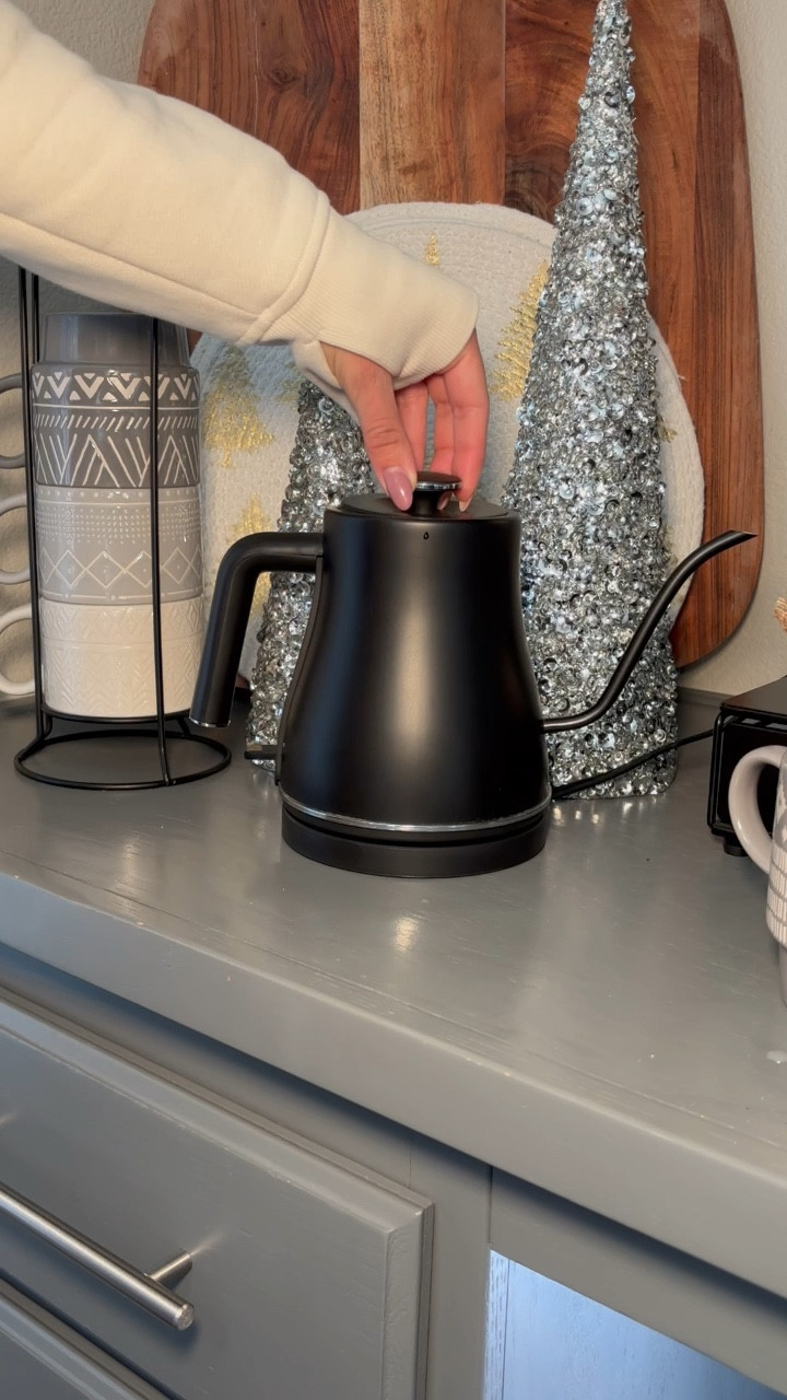 Electric kettle ASMR

#LTKGiftGuide #LTKHoliday #LTKFindsUnder50