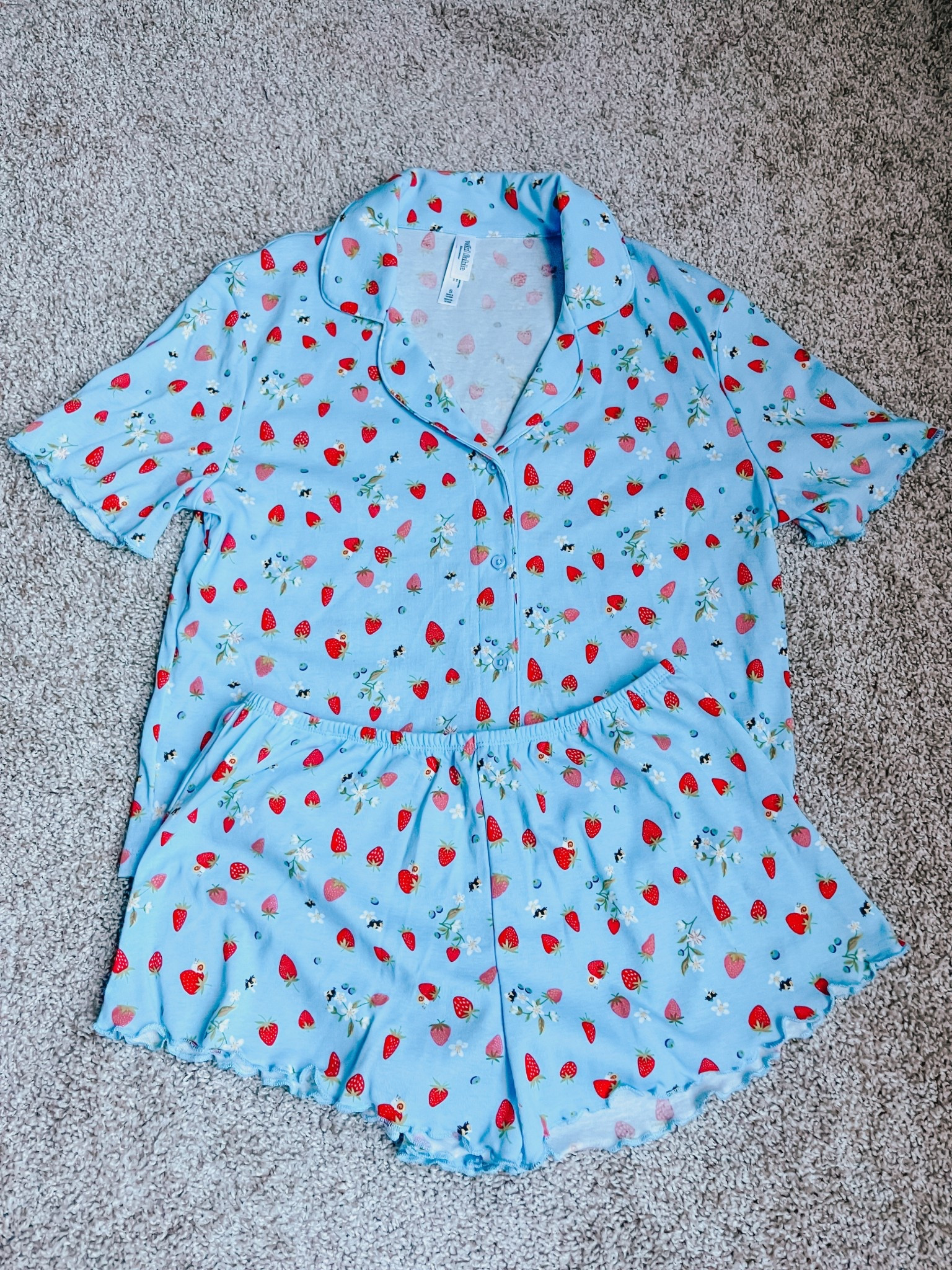 Super cute pajamas 🩵 Target Pajamas new for spring! I got a size Small. Size up one size. They do run small. Comes in 4 options. 


#LTKSeasonal #LTKselfcare #LTKTravel