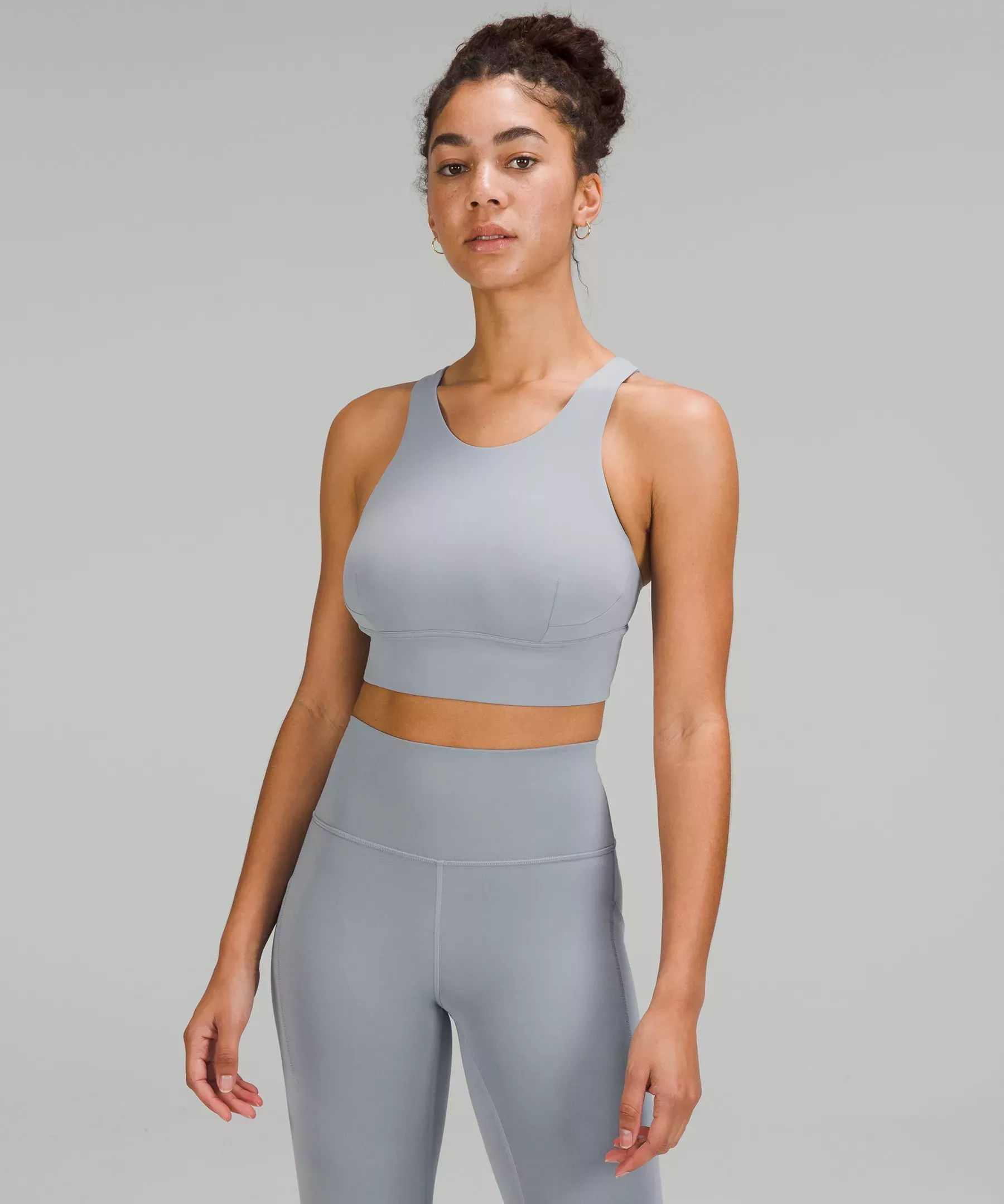 Stand out in new styles 🤟 New OTF Performance Gear. New Orangetheory //  lululemon. Need we say more? Get yours now online, or in person…