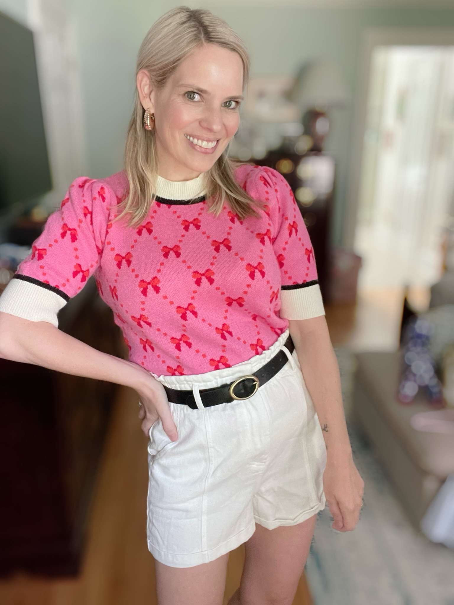 Bow sweater, preppy outfit, grandmillennial 

#LTKFindsUnder50 #LTKOver40 #LTKFindsUnder100