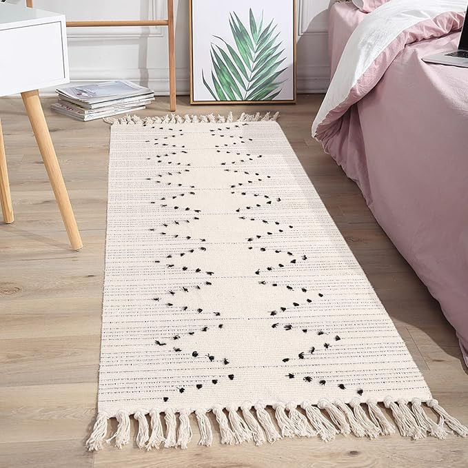 LEEVAN Boho Kitchen Runner Rug,2' x 4' Moroccan Cotton Area Rug Hand-Woven Chic Diamond Tassels T... | Amazon (US)