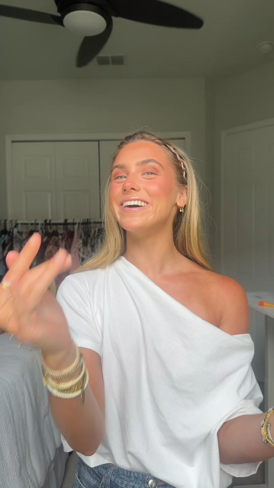 Maybelline The Colossal Bubble Washable Mascara, Buildable Mascara Volume and Length Formula for Bold, Separated Lashes

#LTKBeauty #LTKFindsUnder50 #LTKgrwm