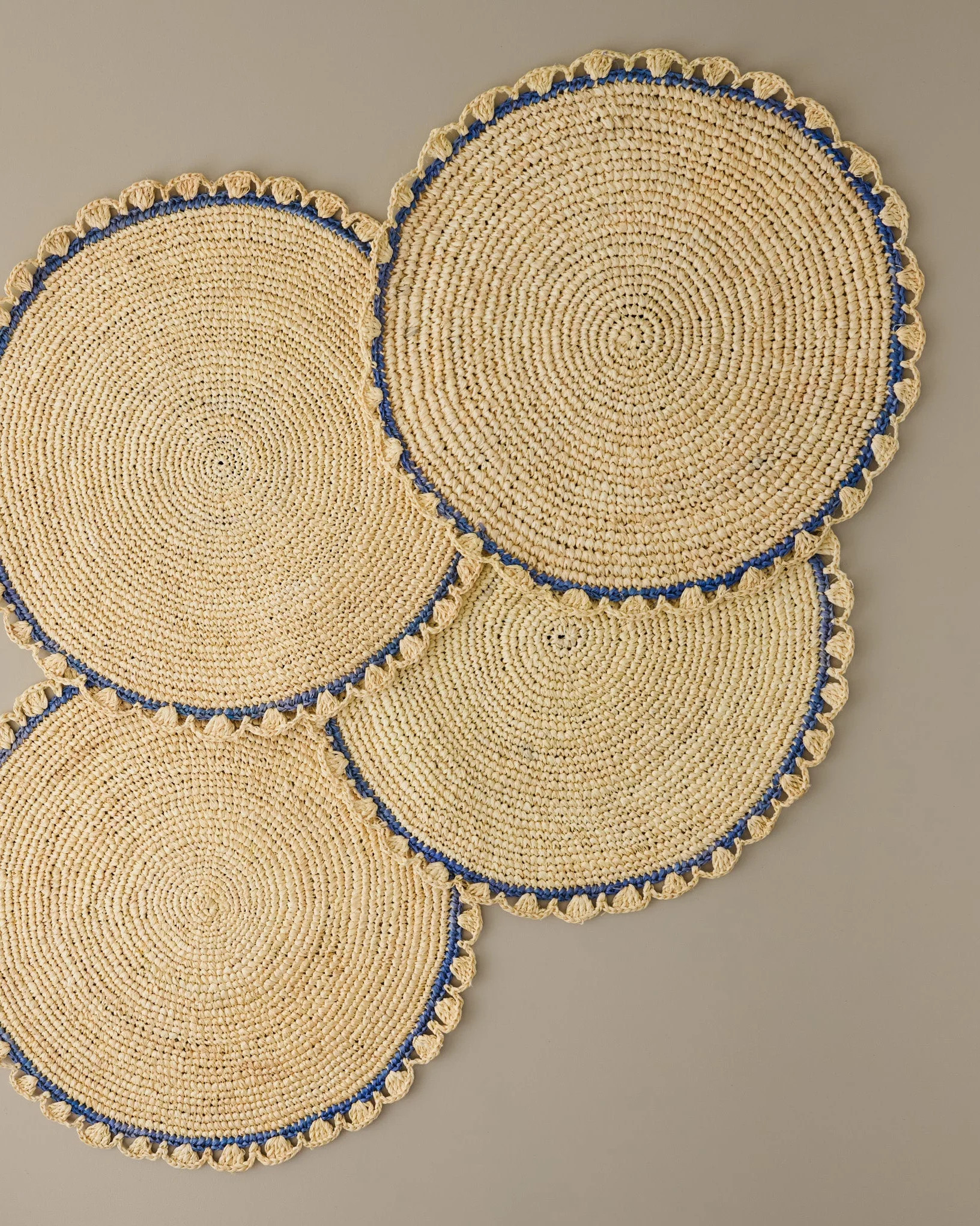 Aura Blue Edge Natural Placemat | Magnolia