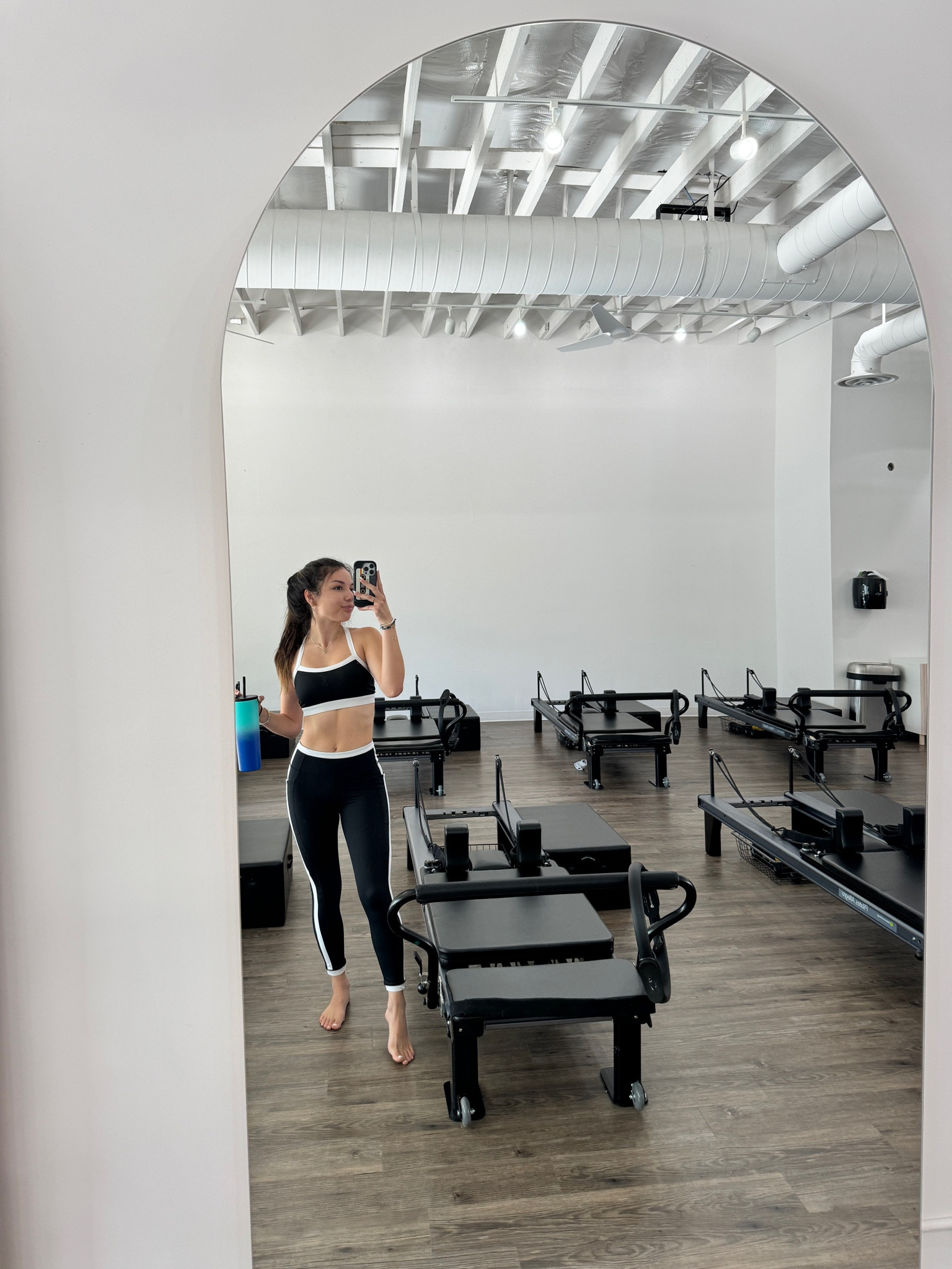 The perfect combination of classy and cute🤍🖤

#LTKFindsUnder100 #LTKActive