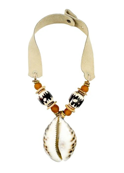 Mid Shell Pendant Necklace | Batik Sand | Twine & Twig