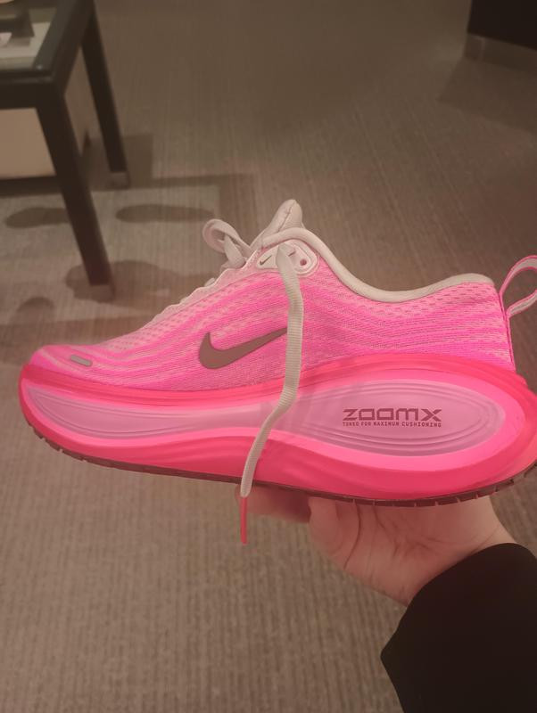 Nike Women's Vomero Plus Running Shoes | DICK'S Sporting Goods