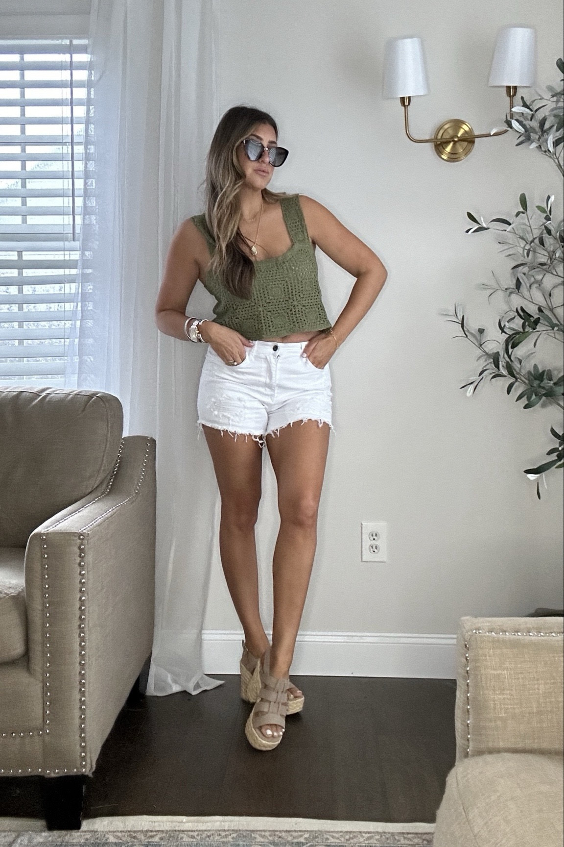 Elected casual outfit for spring. White distressed shorts. Get up to 60% off! Wearing TTS med. Xx

#LTKstyletip #LTKSeasonal #LTKfindsunder50